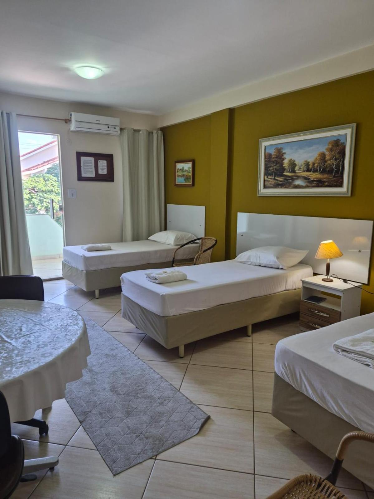 Quarto Triplo Superior